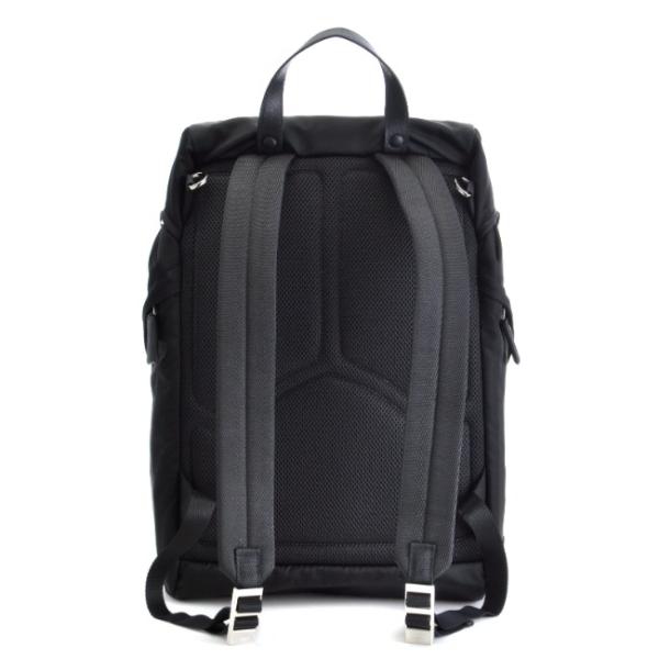 プラダ ナイロン リュック メンズ The Art Of Mike Mignola