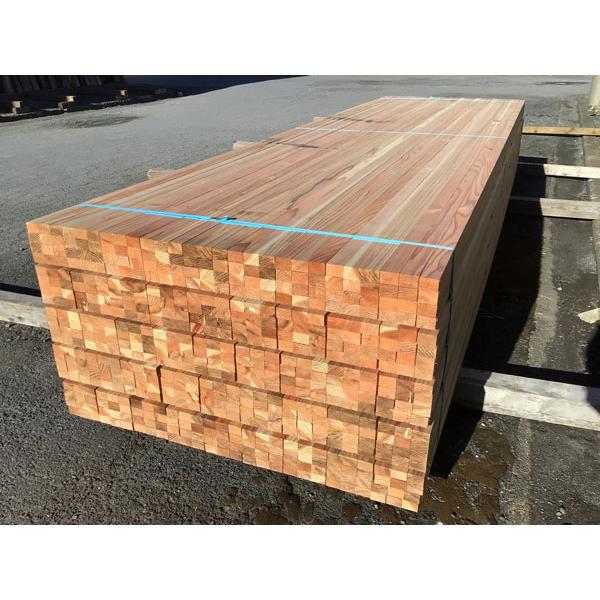 杉垂木 4000×30×40ミリ 12本入/ケース 節 未乾燥材【宅配便出荷不可