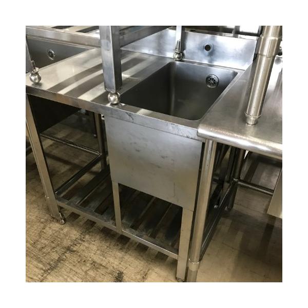 商品名：一槽シンク 台付き 寸法：W750×D600×H800 メーカー：不明 型式：不明 年式：不明 付属品：なし 説明書：なし 保証期間：なし ランク：C 特記事項：バックガード寸法:D60×H120シンク内寸法:W300×D470×H...