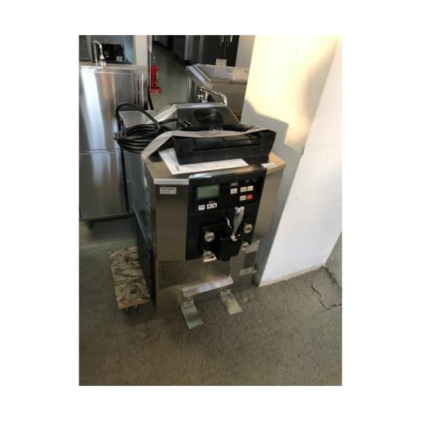 商品名：ソフトクリームフリーザー 寸法：W460×D600×H700 メーカー：パナソニック(Panasonic) 型式：SSF-M162PN 年式：2022年製 電源：三相200V 50/60Hz共用 コンセントプラグ：あり 消費電力：1...