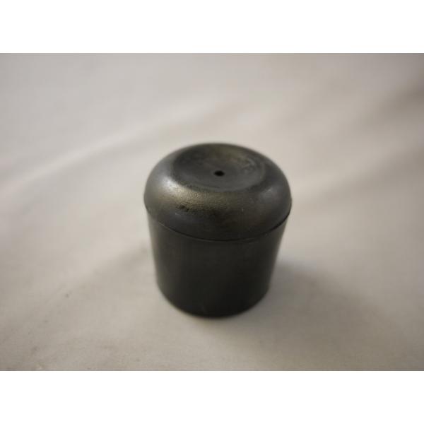 ●天然ゴムの養生材です。●単管パイプのエンドキャップに。●足場、建築、土木に。