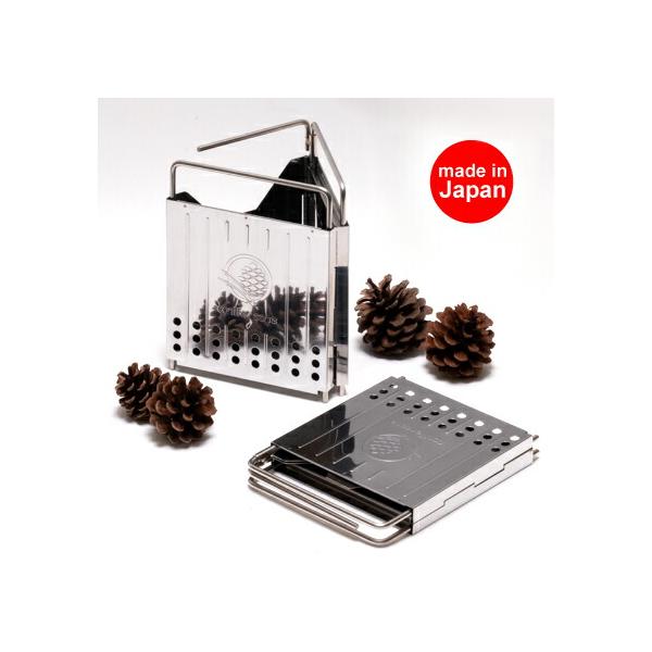 燃焼効率やコンパクト性能はそのままに、さらに使いやすく。より高剛性に。底板とヒンジ部分を大幅補強。木炭の長時間燃焼にも耐える耐久性を確保しました。2層構造で燃料を無駄なく使い切る二次燃焼を実現。コンパクトに折り畳むことで収納性をアップ。ゴト...