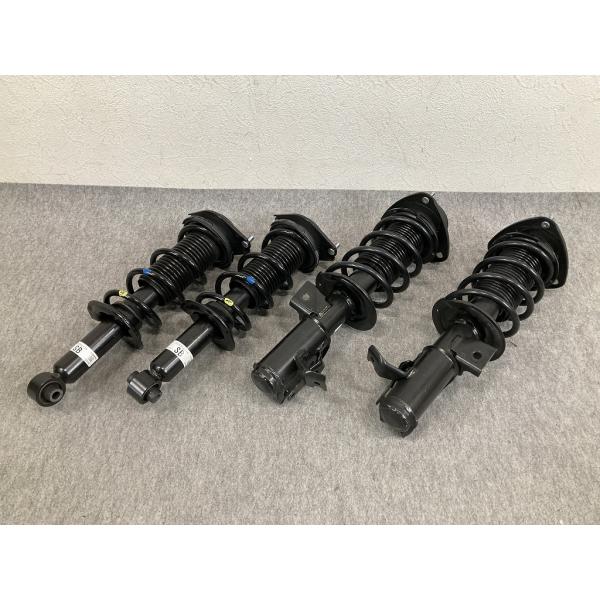 新車外し ZN8 GR86 ハチロク 純正 サスペンション キット 1台分