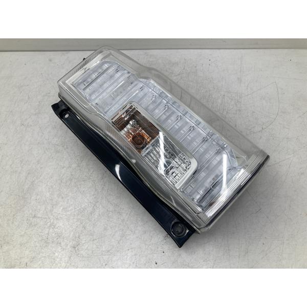 美品 割れ無 LA600S タントカスタム 純正 右 テールランプ TOKAIDENSO