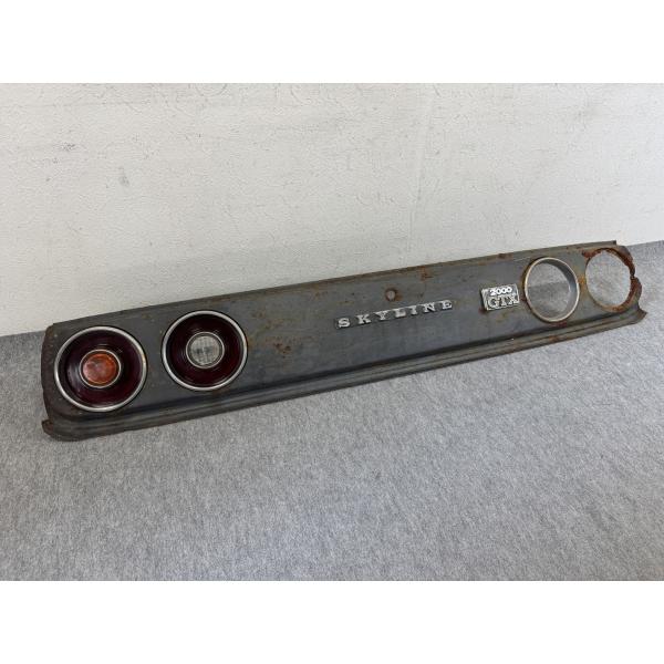 希少 GC110 ケンメリ スカイライン 2000GTX 純正 テールランプ