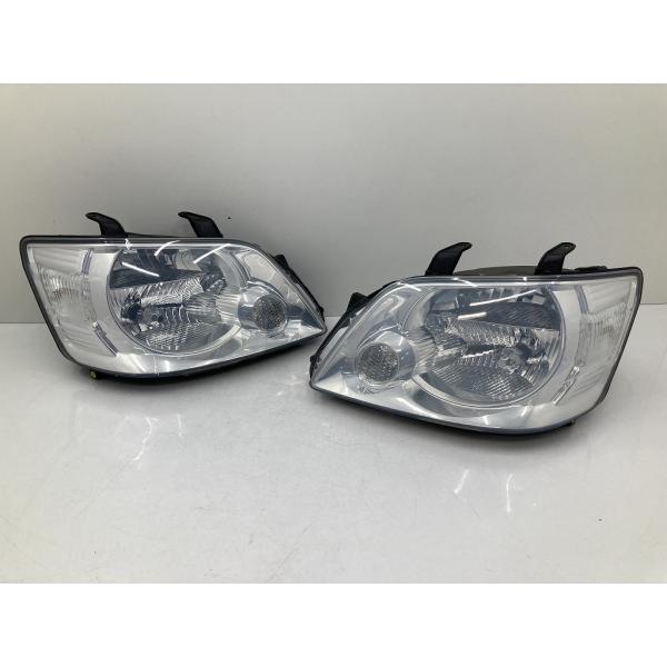 アー1★トヨタ純正 AZR60 65 ノア ヘッドライトセット infini0650_yr1040