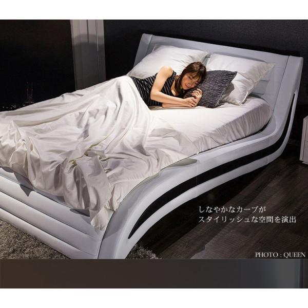 クイーン サイズ ベッド