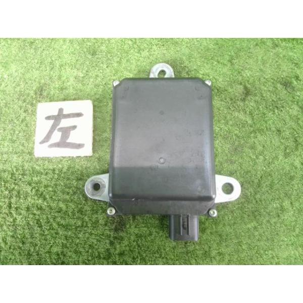 プリウス DAA-ZVW51 ブラインドセンサー 88162-0W270 プリウス DAA-ZVW51 左ブラインドスポットモニターセンサー A