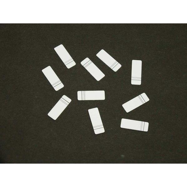 【ライン有り】チェコ製小型昆虫貼付用台紙＜サイズ＞１１×５／ｍｍ１００個入りチェコ共和国製