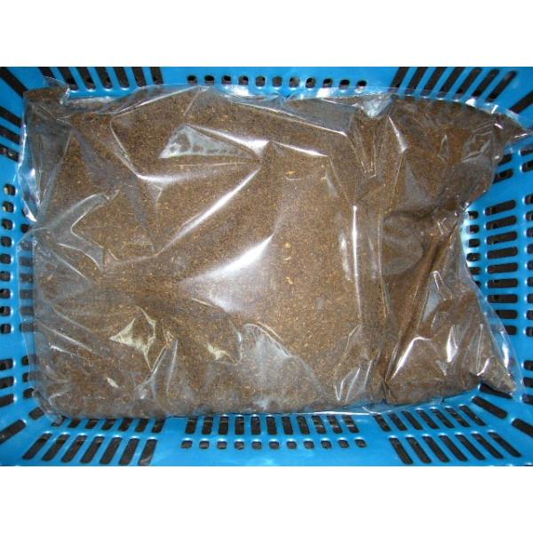 カブトマット１０Ｌの販売です。クヌギ、コナラ椎茸ホダ木粉砕添加発酵マットです。外国産、国産カブト産卵飼育用です。ヘラクレス、国産カブトムシの幼虫が大きく育ちます。