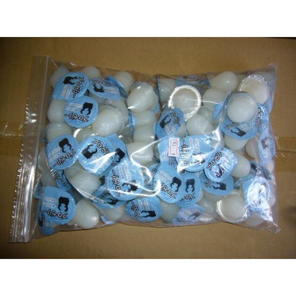 KBファーム製プロゼリー１６ｇ100個入り１袋の販売です。高タンパク、高カロリー、無着色、硬め仕上げ、合成保存料無添加、人気商品です。