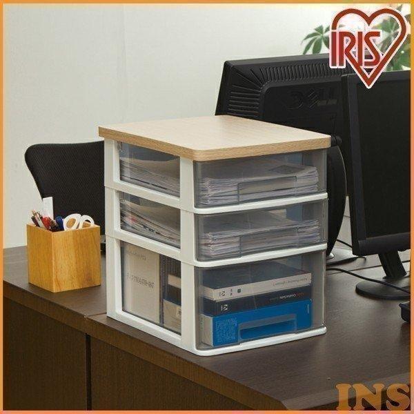 0121pointo★★詳細情報＆おトク情報は下記をご確認下さい★★A4サイズまでの書類・クリアファイルなどを収納出来るデスクチェスト☆ナチュラルな木目調の天板で、オフィスはもちろんご家庭のインテリアにも調和します。環境にやさしいリサイクル...