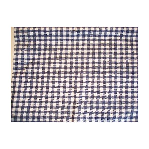 ★ふだんはクッション座布団として使っている災害用の頭巾にカバーを付ければ汚れにも安心です。★マジックテープが2ヵ所付いてお子様でも取外しが簡単です。★イス掛け用バンド付！３０cmのゴム付きで、椅子からずれません。★ずきんのカバーには緊急時に...