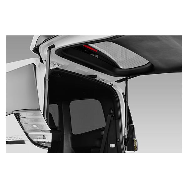 リアス　REARTH パーカー　FWA-3020 新品タグ付き リアス REARTH パーカー FWA-3020 新品タグ付き リアス(Rearth