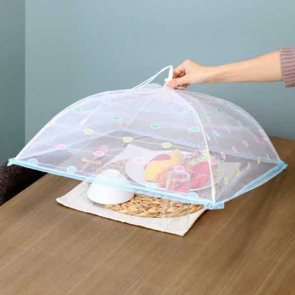 サイズ/約幅63×奥行50×高さ22cm内容量/1個材質/生地：ポリエステル樹脂：ポリエチレン骨：グラスファイバー生産国/日本製洗濯/手洗いのみ可能●ホコリや虫、ペットの毛からお料理を守ることができる食卓カバーMサイズです。●メッシュ素材な...