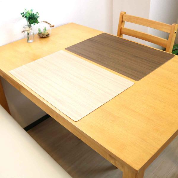 サイズ/約横44×縦29cm内容量/1枚材質/塩化ビニル樹脂種類/ライトブラウン、ブラウン生産国/日本製●毎日の食卓に大活躍なランチョンマット　木目調　44×29cm●SIAA認証、抗ウイルス効果・抗菌効果99%以上●デスクマットとしても●...
