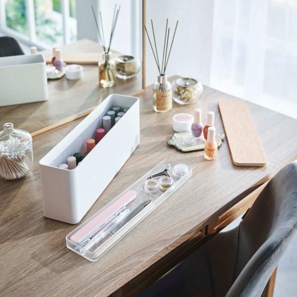 サイズ/外寸：約幅33×奥行7.6×高さ12.4cm内寸：約幅32×奥行6.8×高さ8.5cmトレー：約幅10.8・20.4×奥行6.4×高さ2cm重量/約600g内容量/1個材質/容器・トレー：PS樹脂蓋：天然木積層合板カラー/ホワイト生...