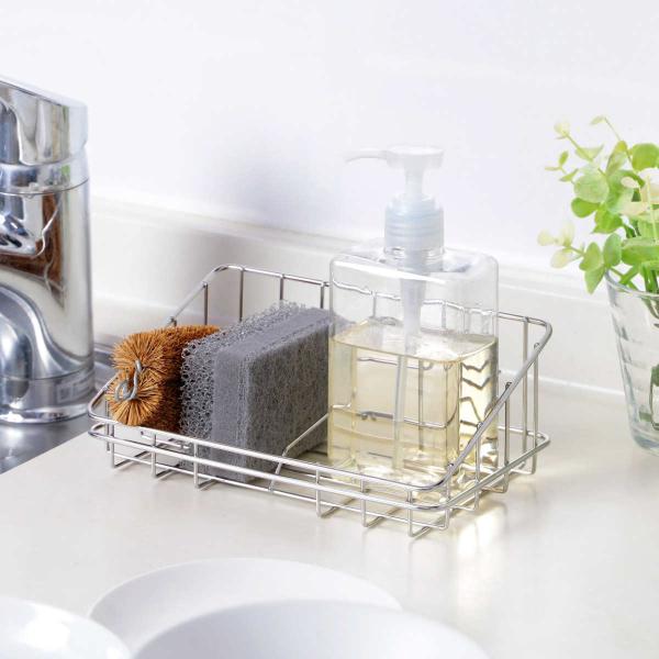 サイズ/約幅18.6×奥行11×高さ7cm内容量/1個付属品：吸盤2個材質/18-8ステンレススチール生産国/日本製●スポンジや洗剤ボトルをまとめて収納できます。●シンク内に吸盤で簡単に取り付けることができます。●シンク上に直接置いても使用...