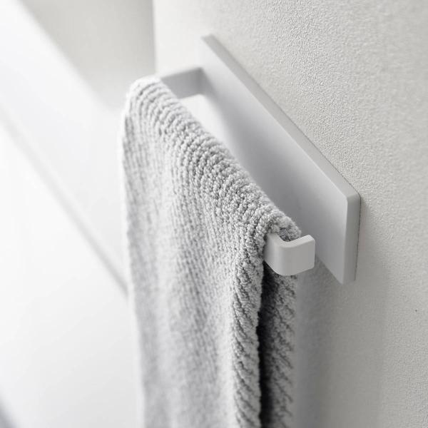 他サイト： 山崎実業 plate 石こうボード壁対応タオルハンガー プレート W18 ホワイト （ 4903208033978 プレートシリーズ タオルバー タオル掛け 石膏ボード ピン ）の商品画像