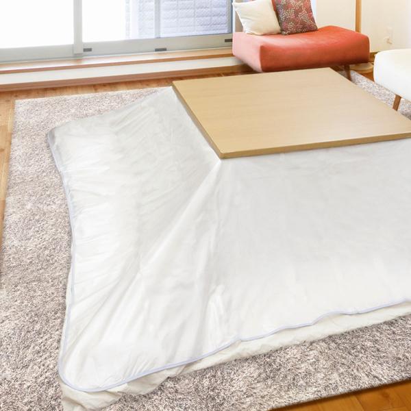 サイズ/約横250×縦210cm内容量/1枚材質/塩化ビニル樹脂100%フチ：綿カラー/クリア生産国/インドネシア製●こたつ布団を汚れから守る上掛けです。●こたつ布団のデザインを邪魔しない透明タイプです。●防水タイプのため食べこぼしてもお手...