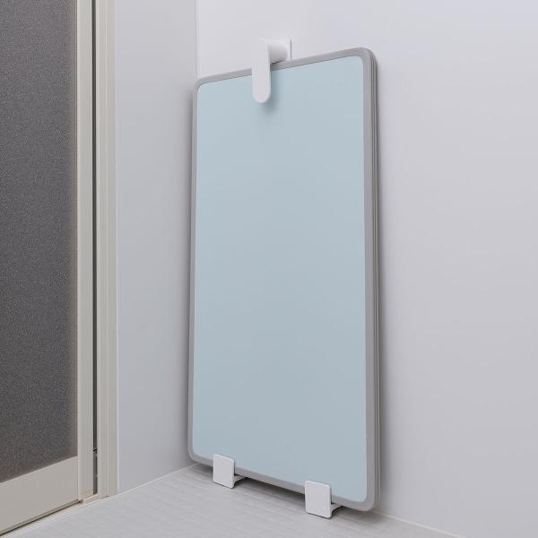 サイズ/ホルダー：約幅5×奥行6×高さ12cmスタンド：約幅5×奥行6×高さ13cmホルダー内寸：約5cm重量/約0.32kg内容量/1組材質/本体：ABS樹脂マグネット：ラバーマグネット生産国/日本製●「マグ・ピット」シリーズの風呂ふたホ...