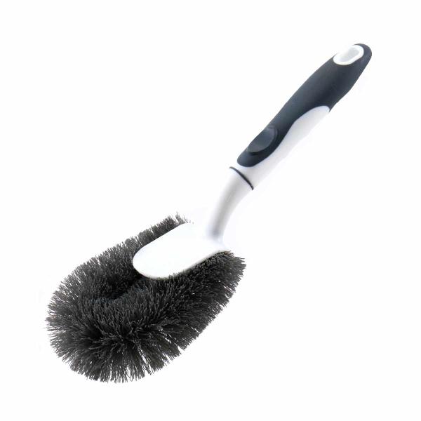 サイズ/約幅10×奥行9.5×高さ28cm内容量/1個材質/ポリプロピレン・エラストマー生産国/中国製●タイルの汚れや野菜の泥落とし、農機具洗いなど幅広く使える万能タイプのたわしです。●穂先はポリプロピレンを使用しているので、カビが生えにく...