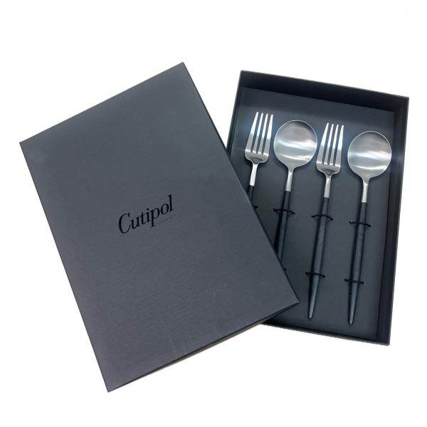 サイズ/スプーン：約縦21cmナイフ：約縦22cmフォーク：約縦22cm内容量/1セット（ディナースプーン×2本、ディナーナイフ×2本）材質/ステンレス（つや消し／マット）、樹脂生産国/ポルトガル製食器洗い乾燥機/使用不可●クチポール（Cu...