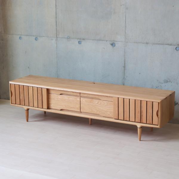 1台限定！直ぐに発送！】テレビボード　ミディアムブラウン　180㎝　格子　無垢材 1台限定！直ぐ発送！】テレビボード180㎝サイド格子 ミディアム