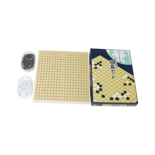 マグネット付囲碁セット。入数：1個本体サイズ：幅240×奥260×高22mm重量：570g材質：マグネット，プラスチック※パッケージデザインは変更されることがあります。ご了承ください。