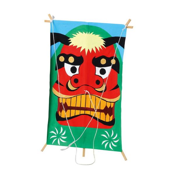 150×95mmのミニ凧に絵が描けます。商品サイズ（単位mm)：150×95mmセット内容：本体のみ1個重量（ｇ）：10材質：紙包装形態：袋入り包装サイズ：W3×H150×D95mm販売単位：枚生産国：中国箱の場合の入数：400