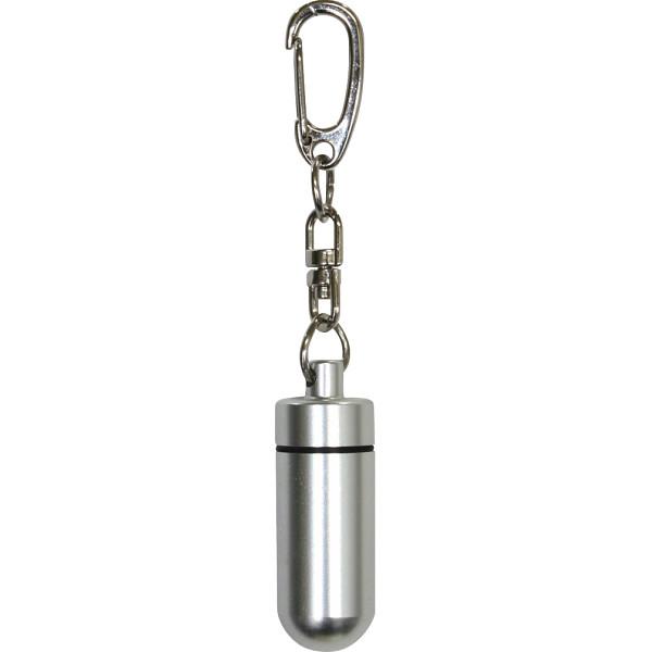 ご遺骨が入れられるカプセルキーホルダー。内容商品サイズ：現品（カプセル本体）約1.3×1.3×3.8cm、（カプセル本体内寸）約1.1φ×2.3cm、（ホルダー含）約1.8×1.3×8.3cm・本体重量＝約7g商品材料：アルミ・合金・ゴム原...
