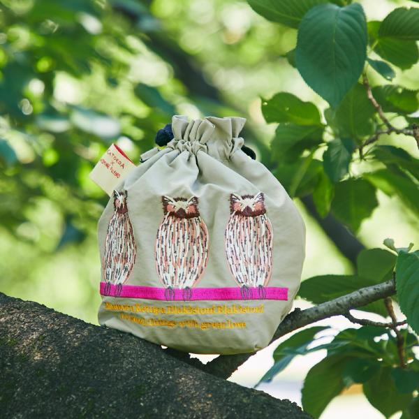 巾着ポーチ シマフクロウ グレー KATOKOA mamoru カトコアマモル