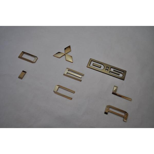 カラー エンブレム 送料無料 CV1W デリカD5 ゴールド リア3点