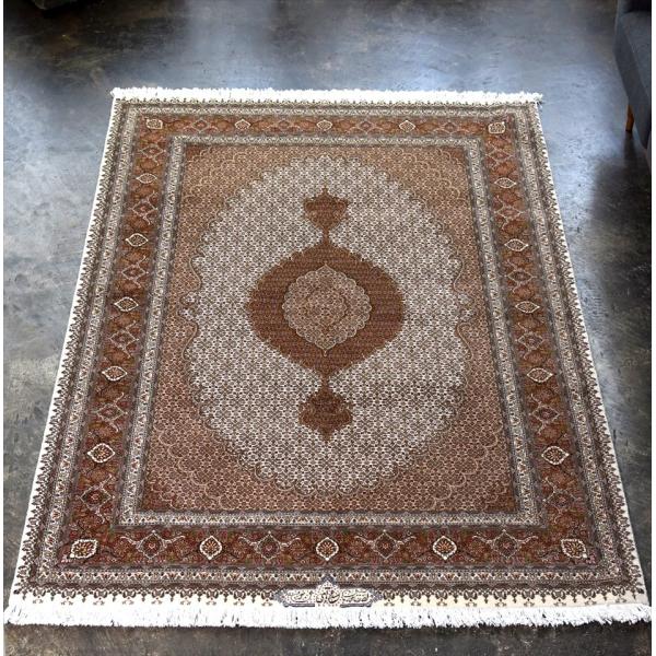 ペルシャ絨毯タブリーズ産マヒ/ペルデ(リビングサイズ