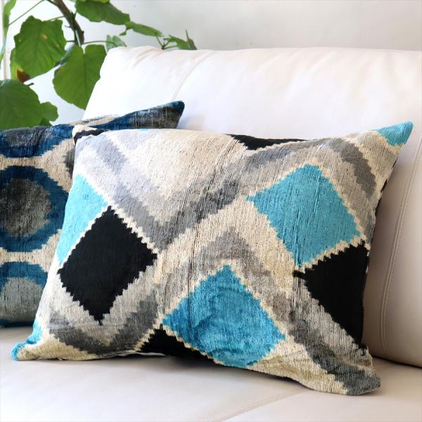アトラス(イカット 絣) クッションカバー50x39cm ライトブルー＆グレー