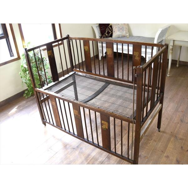 アンティーク 折り畳み式 ベビーベッドＷ123×Ｈ99×Ｄ64cm