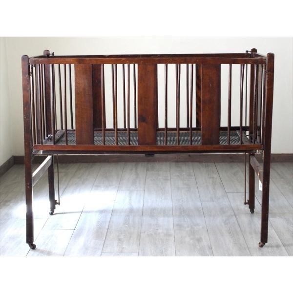 アンティーク 折り畳み式 ベビーベッドＷ123×Ｈ99×Ｄ64cm