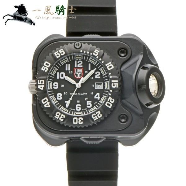Luminox ルミノックス コンパクトリストライト Surefire 2211 2211bbklmx 腕時計 中古 3654 Ip Lum Wt M 一風騎士 ショップ