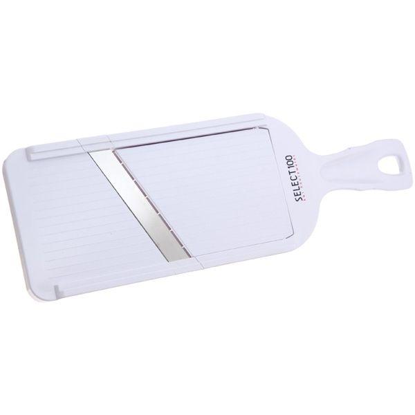 キャベツの千切りも簡単にすることができます。新設計の歯で力を入れずに使える、切れ味のするどいステンレス刃です。スライス部のプレートが裏面のスライドにより可動し、調理する食材の厚みを変えることができます。（厚さ0mm〜2.5mm）手首の負担が...