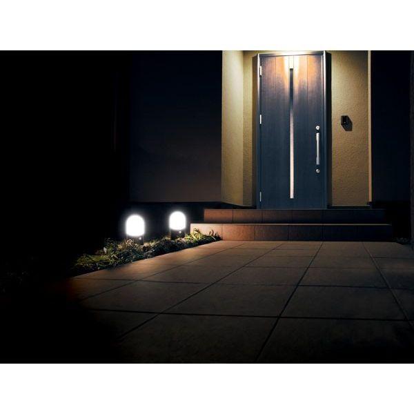 在庫処分 ガーデンライト Led 屋外 おしゃれ 電池式ledガーデンセンサーライト 玄関灯 玄関照明 丸型 2個セット Zsl Mn1m Bks2 アイリスオーヤマ Buyee 日本代购平台 产品购物网站大全 Buyee一站式代购 Bot Online