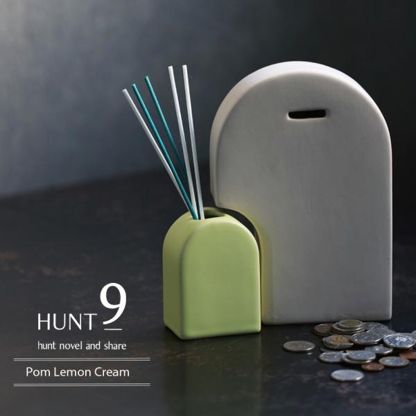 【商品情報】部屋をアートの中のようにアレンジできるフラワーベース。複数並べてアレンジすることで、美しいコンポジションを作ることができます。感性のままに並べることで、自分らしいアートを演出できる、自由な形で、創作を楽しむ。花を活けても活けなく...