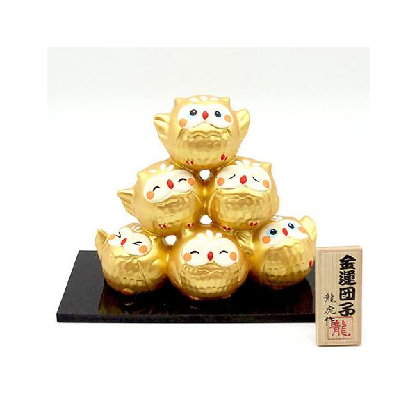 表情豊かな可愛いフクロウたちが重なり合って幸福を招きます。フクロウは「福が来る（福来郎）」「苦労知らず（不苦労）」「福が籠もる（福籠）」などと縁起物として人気があります。お部屋の運気アップに役立つハッピーアイテムです。サイズ / 置台：約幅...