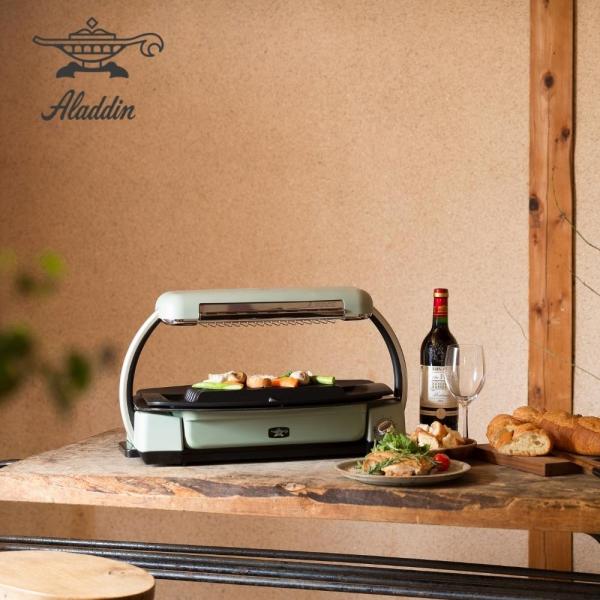 アラジン グラファイトグリラー CAG-G13B おしゃれ プレート ホットプレート 遠赤輻射熱 かわいい赤外線グリラー用に新開発した「遠赤グラファイト」搭載。「遠赤グラファイト」は株式会社千石の特許技術で、高分子フィルムをグラファイト結晶...