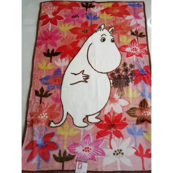 ムーミンと紅葉のように美しい背景の花々がとてもきれいな温かみのある柄がとってもかわいい。 ふわふわでボリュームたっぷりのマイヤー毛布。 マイヤー織機で細やかに織られた、カールマイヤー加工なのでとても暖かく、やわらかくしなやかです。 ■サイズ...