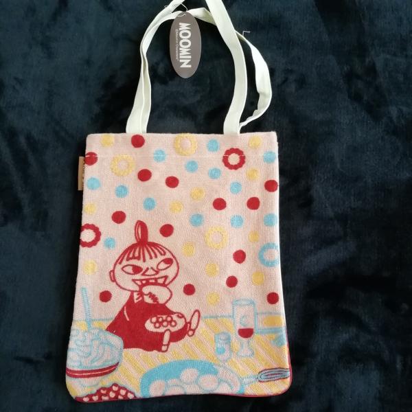 丸眞 トートバッグ MOOMIN ムーミン リトルミイ 約35×28cm(持ち手除く) 片面チェーンステッチ刺繍/ビスケット大好き