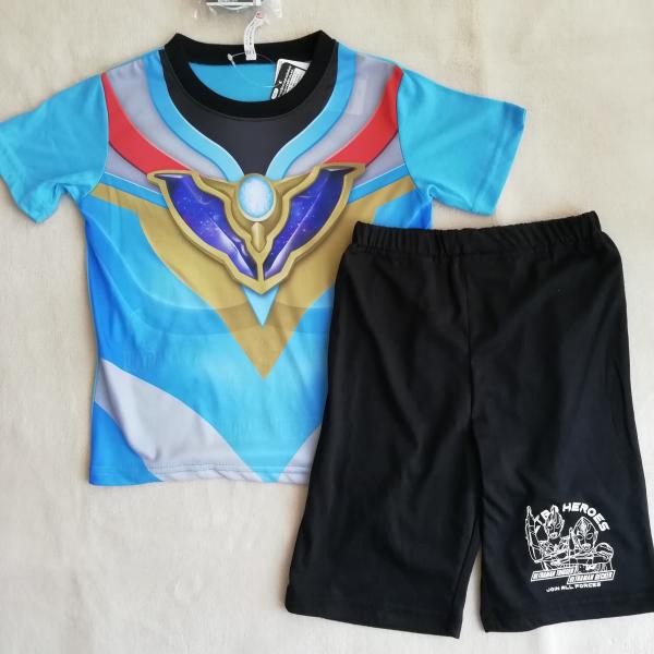 ウルトラマン デッカー パジャマ 光る なりきり 変身 勇気が出る リング付き 半袖 バンダイ  100cm/110ｃｍ/120ｃｍ/130ｃｍ