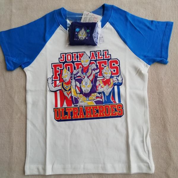 【リストバンド付き】ウルトラヒーローズ  　綿100％　半袖Tシャツ　TR8848　ホワイト　110cm/120cm　ウルトラマンティガ・ダイナ・ガイア・トリガー