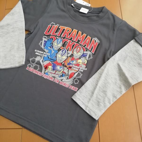 ウルトラマンデッカー重ね着風　 薄手長袖Tシャツ　FR9143　グレー　110cm/120cm　