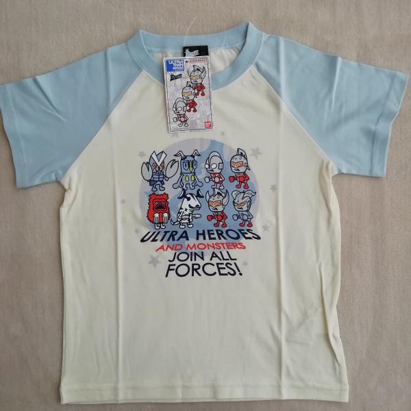 綿100％　ウルトラヒーローズ  　半袖Tシャツ　SR8896　アイボリー　110cm/120cm　ウルトラマン＆怪獣