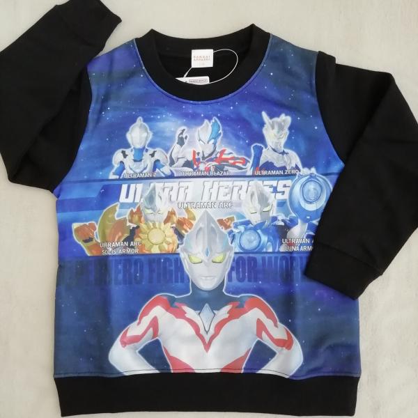 BANDAI ウルトラマンアーク 裏毛　長袖トレーナーFR8947　ブラック
